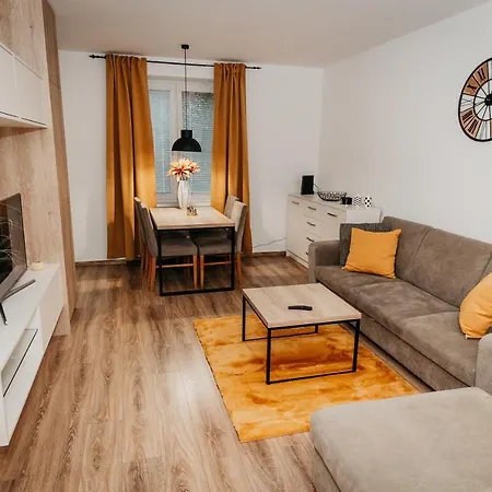 Old Town Center 2 - Private Parking Included Kosice