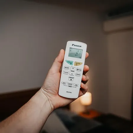 Old Town Center 2 - Private Parking Included קושיצה