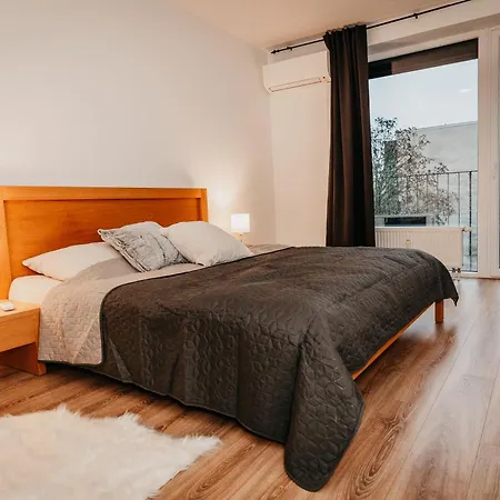 Apartment Old Town Center 2 - Private Parking Included Kosice
