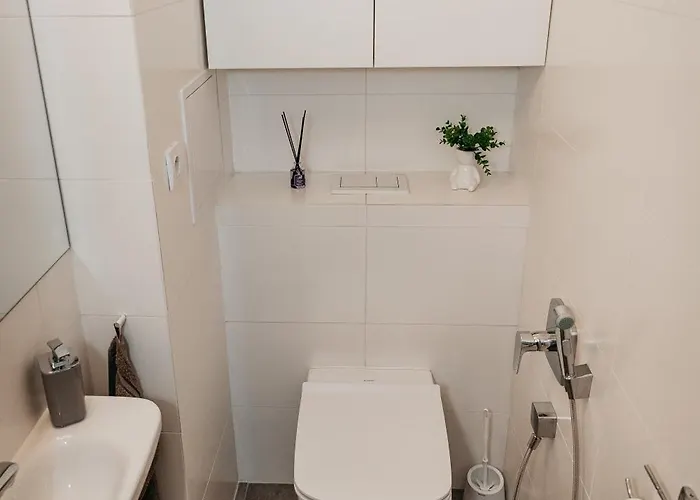 Old Town Center 2 - Private Parking Included Apartman Kassa